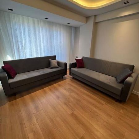 דירות איסטמבול Zeytinburnu Merkezi Konumda, Sifir Daire & Esyalar מראה חיצוני תמונה